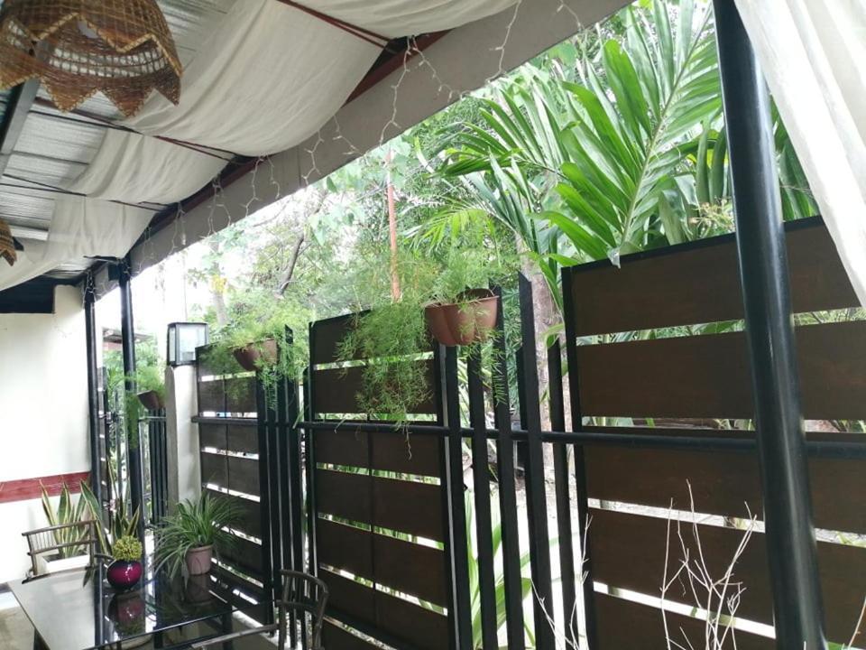 Cozy Inn Mactan Lapu-Lapu City Exterior photo